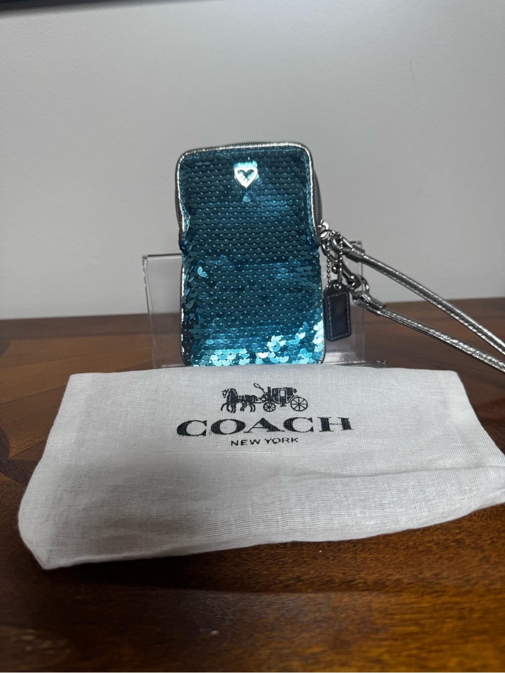 Coach Poppy Teal Sequin Phone Wristlet with COA - Picture 14 of 14